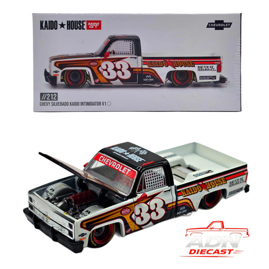Kaido House x Mini GT Chevrolet Silverado KAIDO Intimidator V1 – White w/ Brown Two-tone - Diecast 1:64